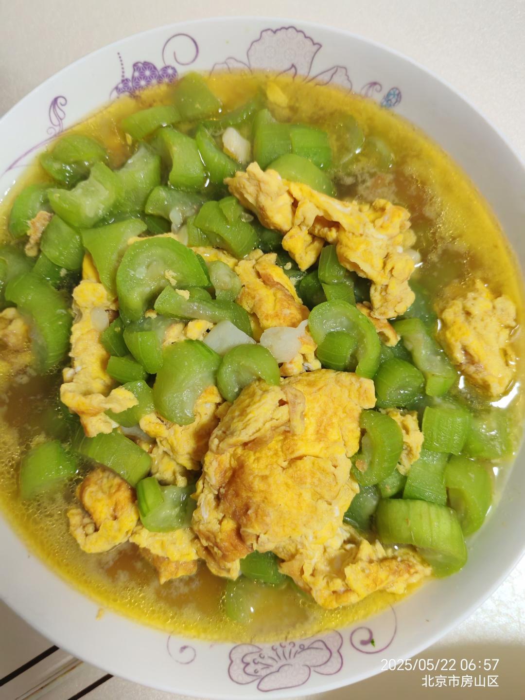 简单快手，五分钟搞定的丝瓜炒蛋