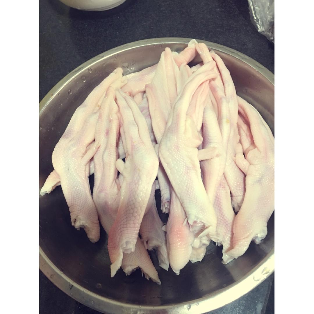 周黑鸭味～～～鸭翅 鸭爪