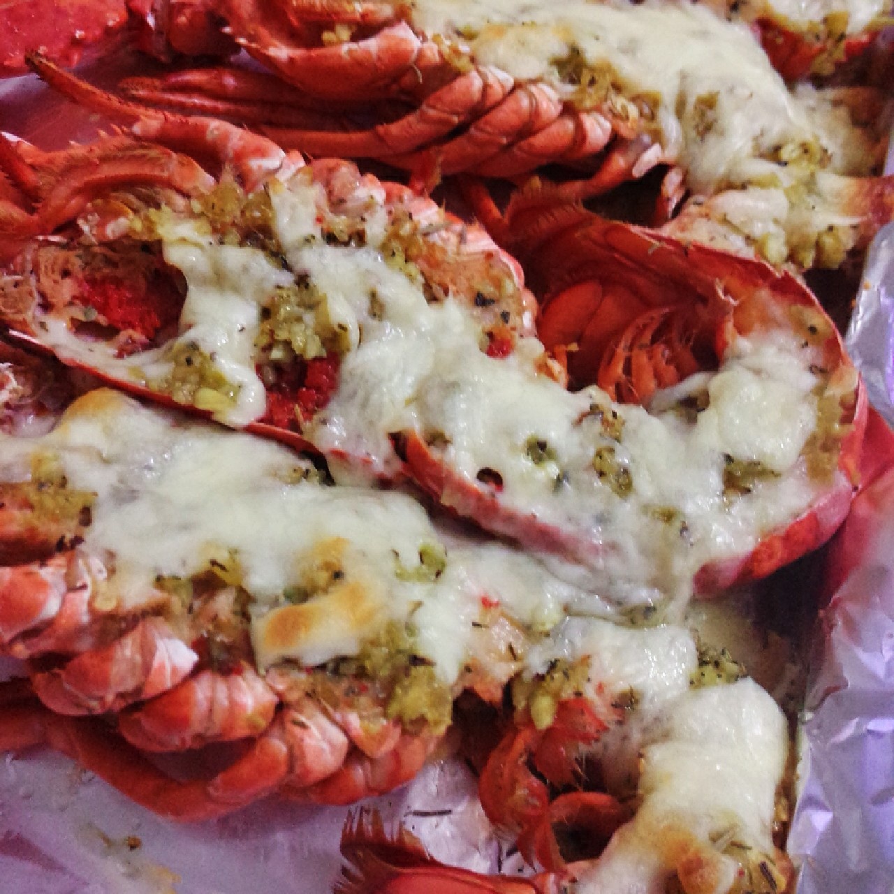 奶油芝士蒜蓉焗龙虾