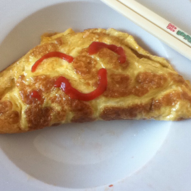 腊肠蛋包饭