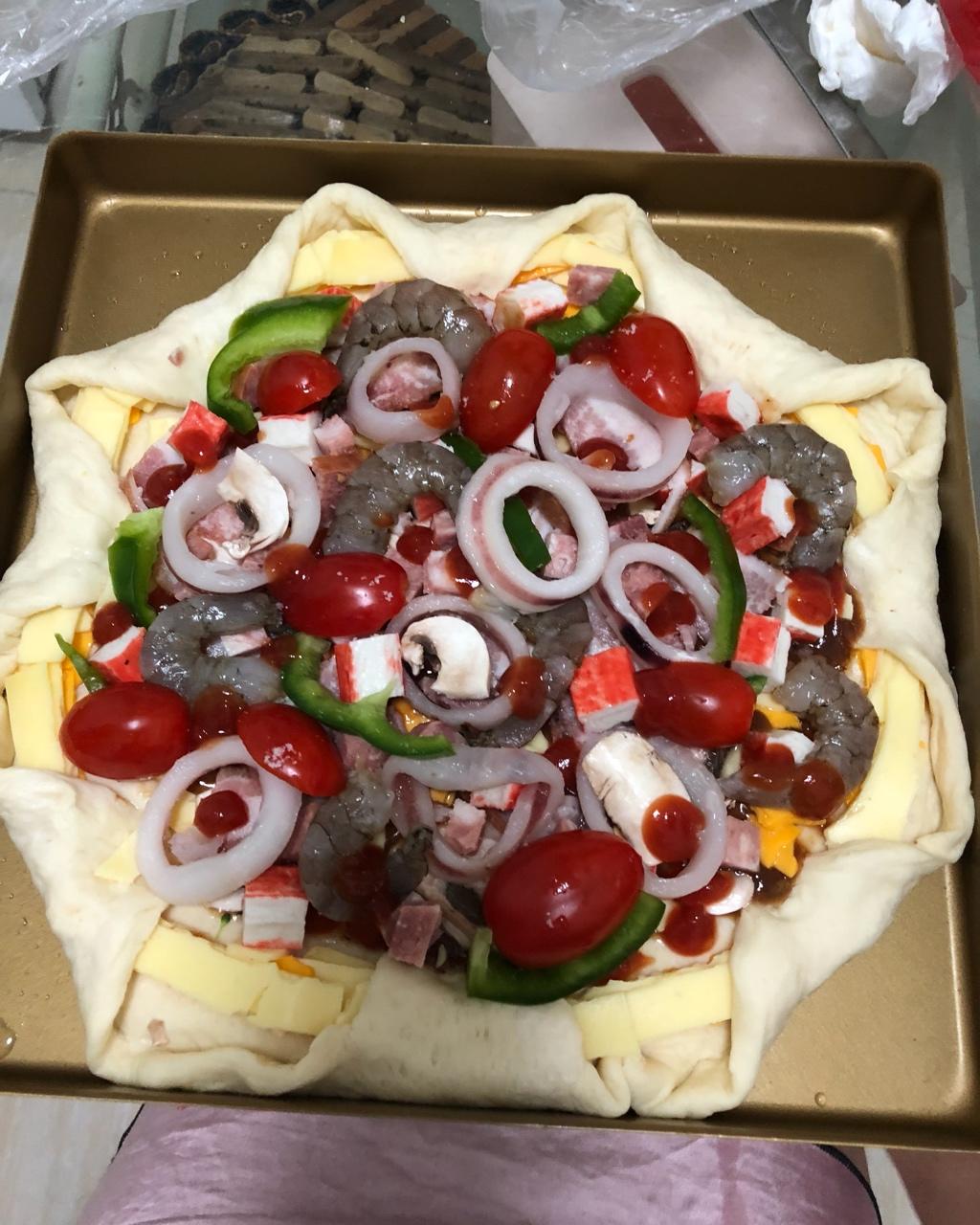 芝心披萨饼底的制作