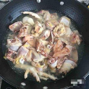 榴莲炖鸡汤的做法 步骤8