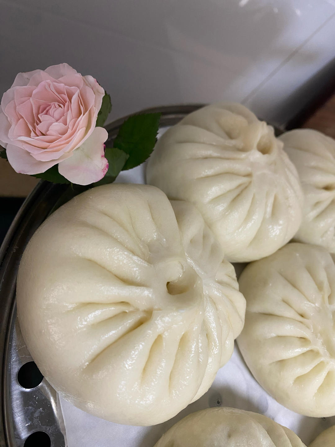 不变色的香菇青菜包