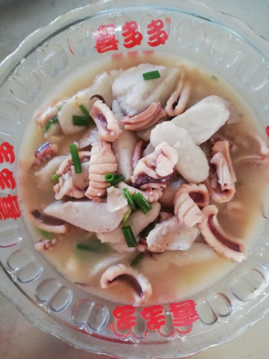 芋子煮鱿鱼