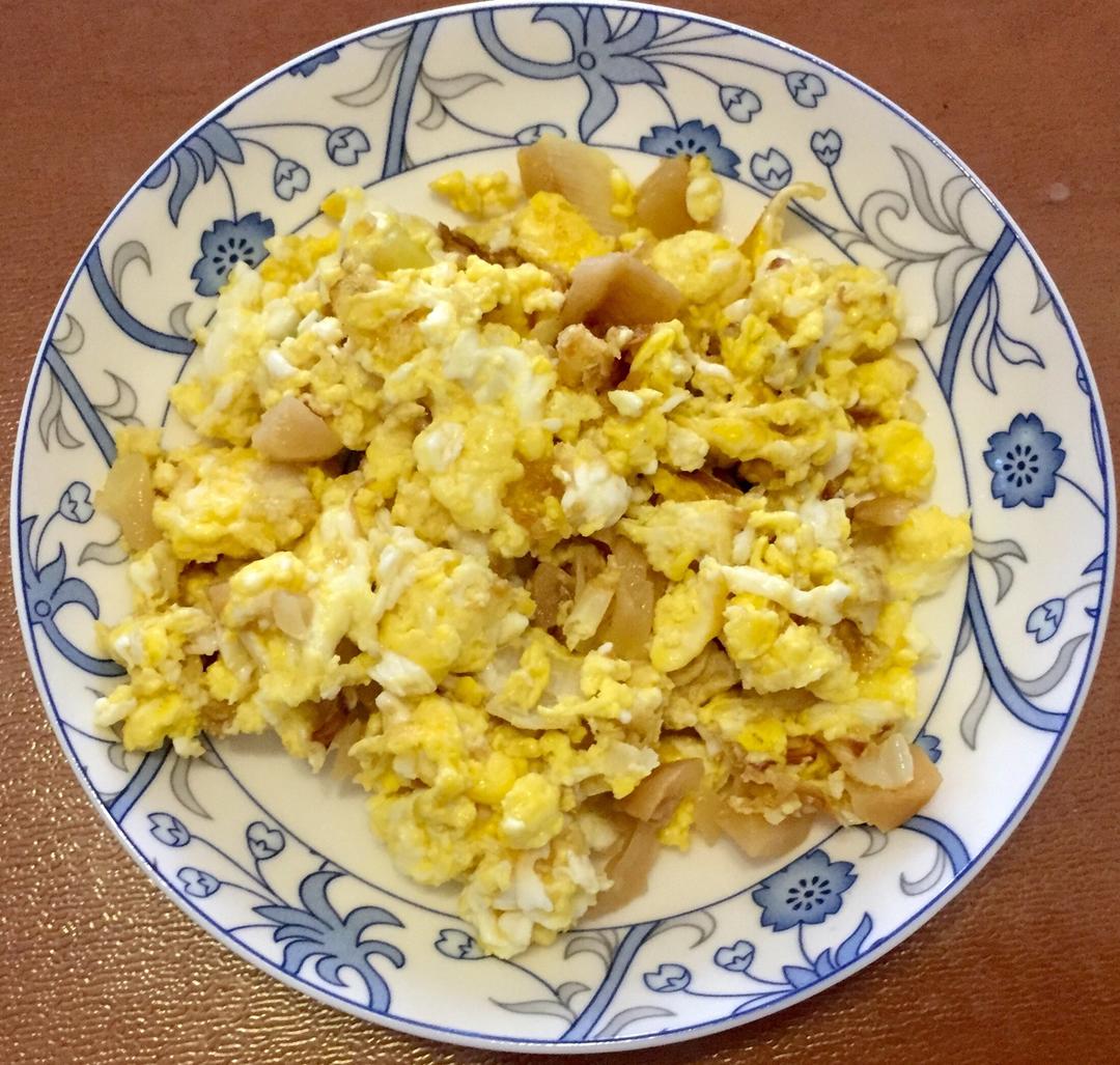 拉轰的哞哞做的萝卜干炒蛋