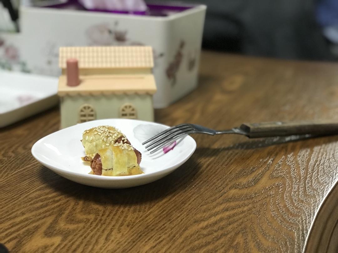 香酥香肠卷