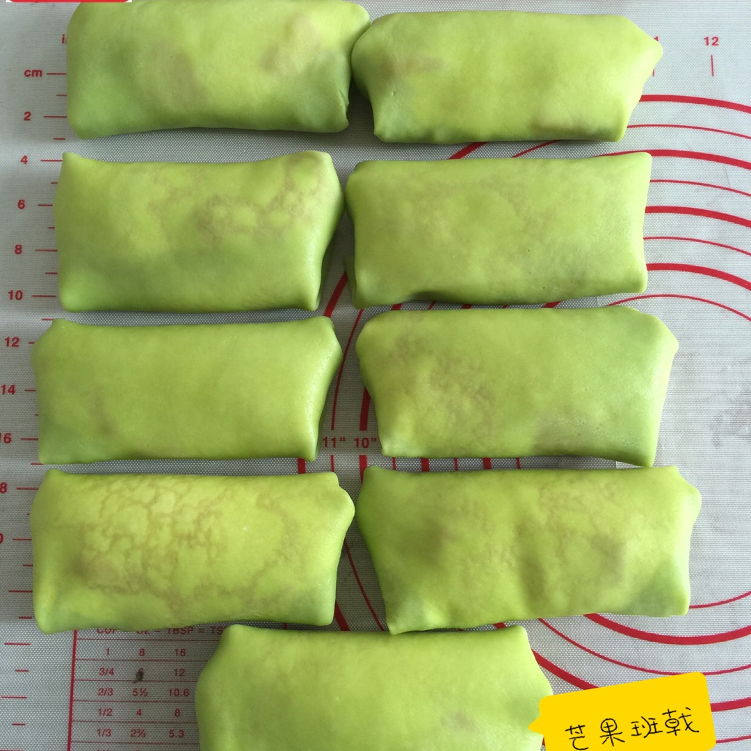 《Tinrry下午茶》教你做芒果班戟和芒果千层饼