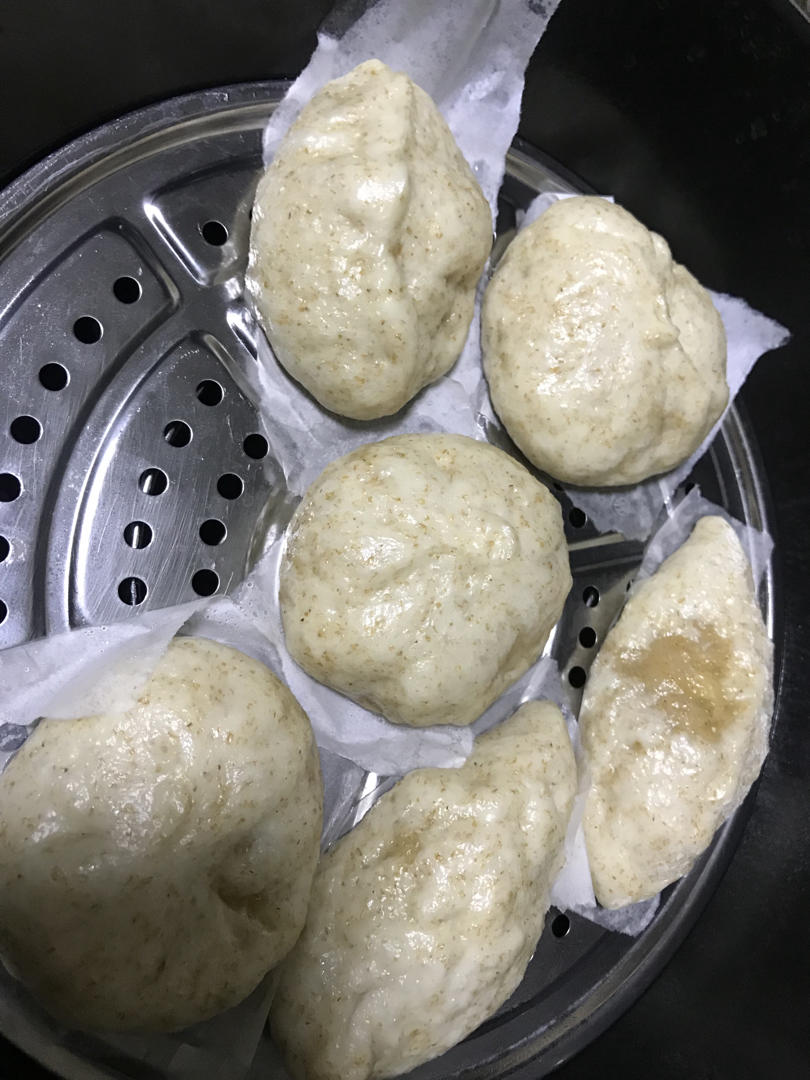 酱香鸡肉包