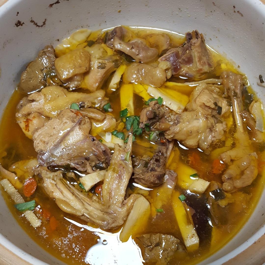 土鸡汤