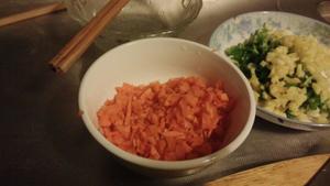 白菜木耳肉馅饺子的做法 步骤1
