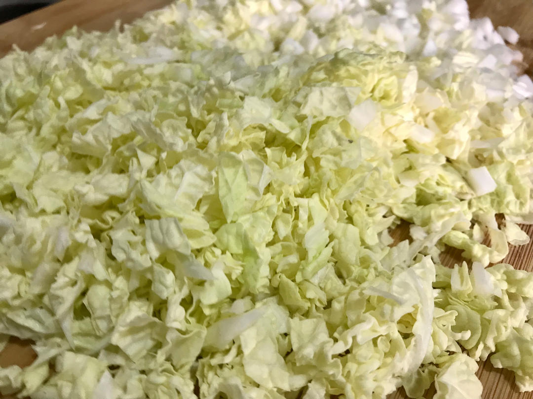 白菜鸡蛋馅饺子🥟的做法 步骤1