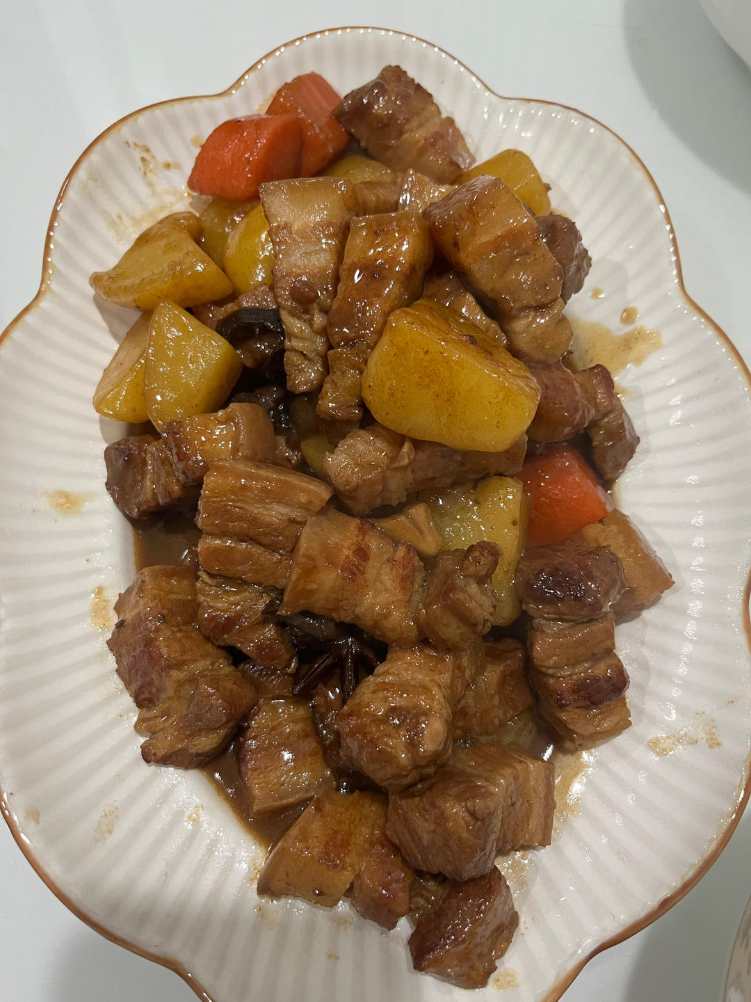 红烧肉炖土豆