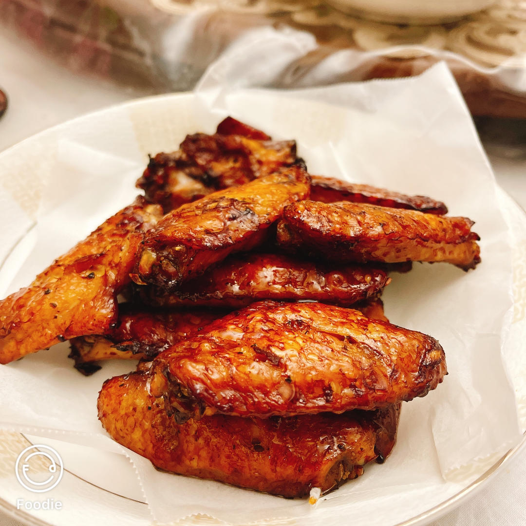 蒜香烤鸡翅｜又香又嫩