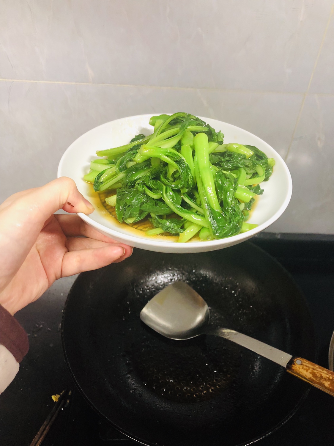 蚝油菜心的做法