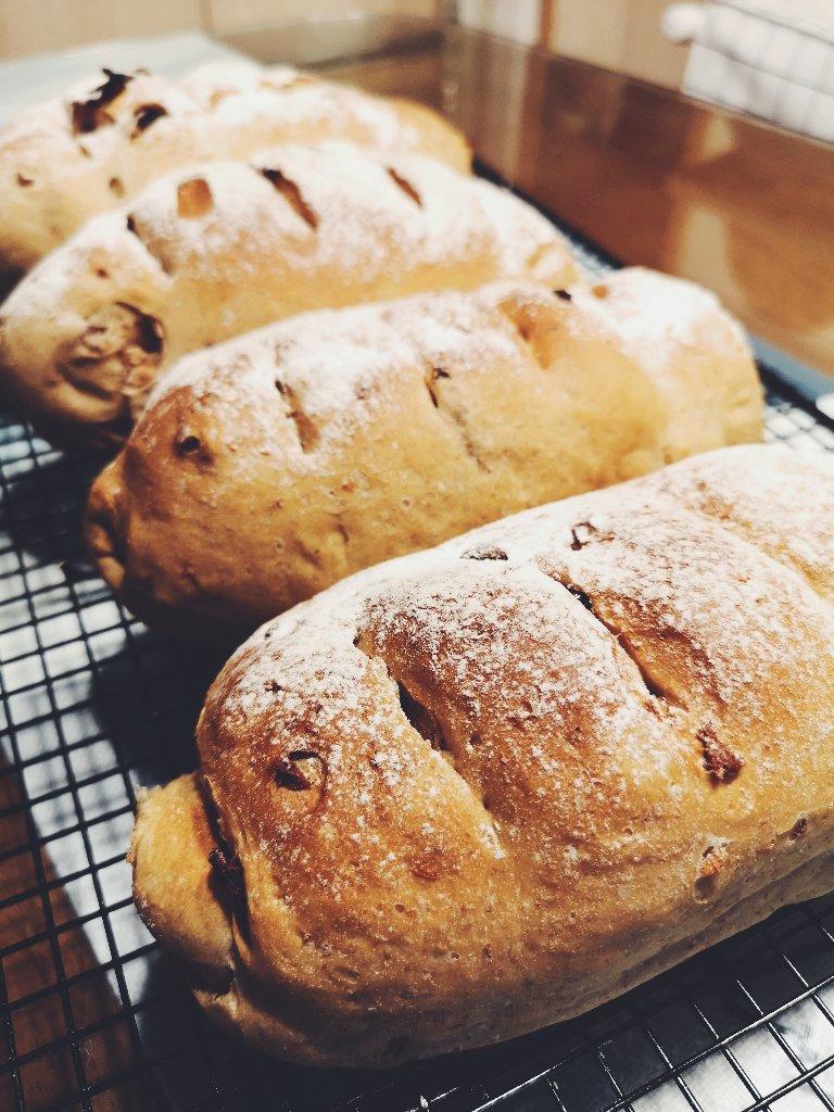 全麦红糖桂圆软欧包