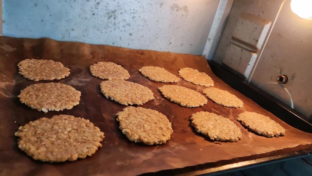 中岛老师的燕麦饼干