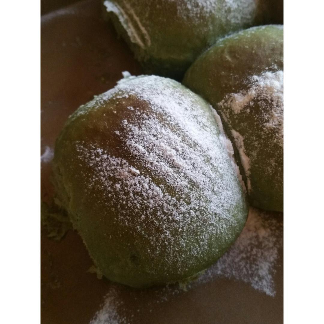 抹茶红豆软面包