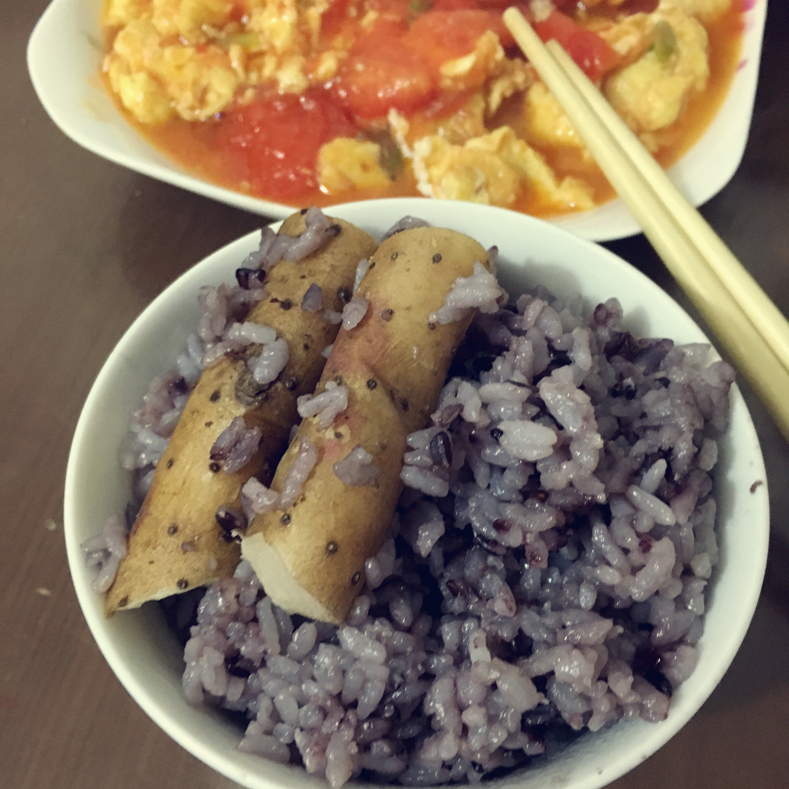 软糯甜香黑米饭