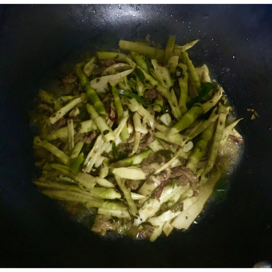 雪菜冬笋炒肉丝