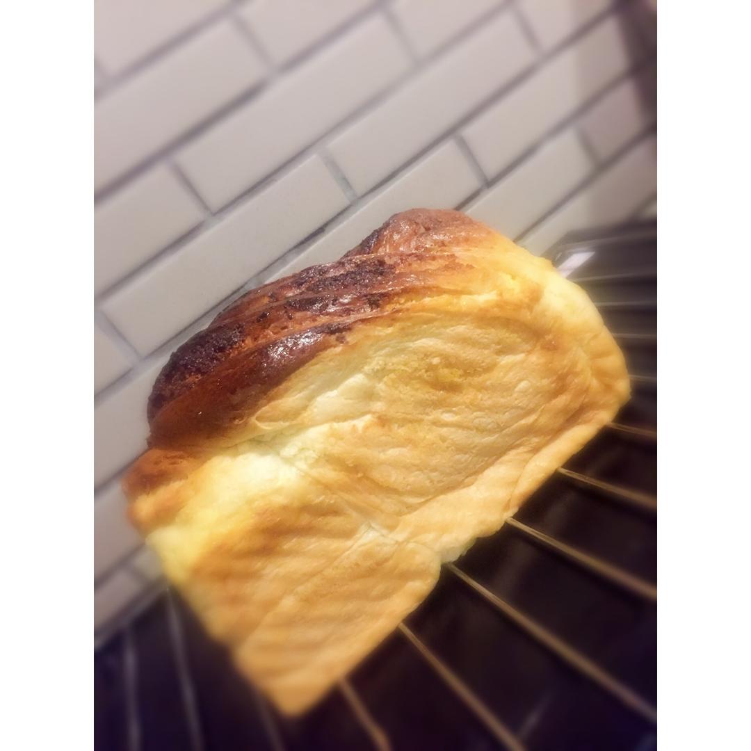 椰蓉吐司面包 Coconut Loaf