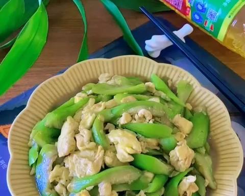 鸡蛋炒丝瓜的做法