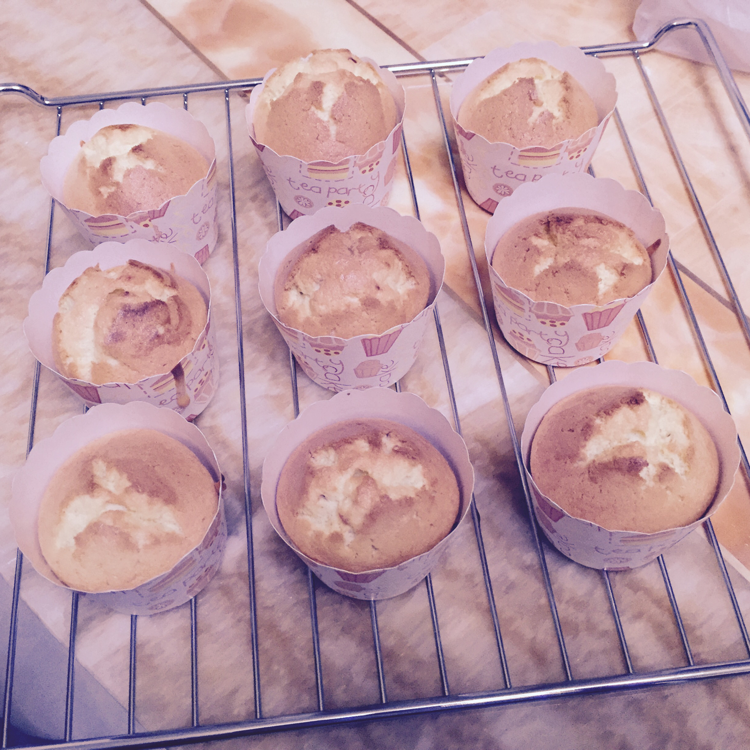 蛋香十足の海绵杯子蛋糕，伴手礼好选择。