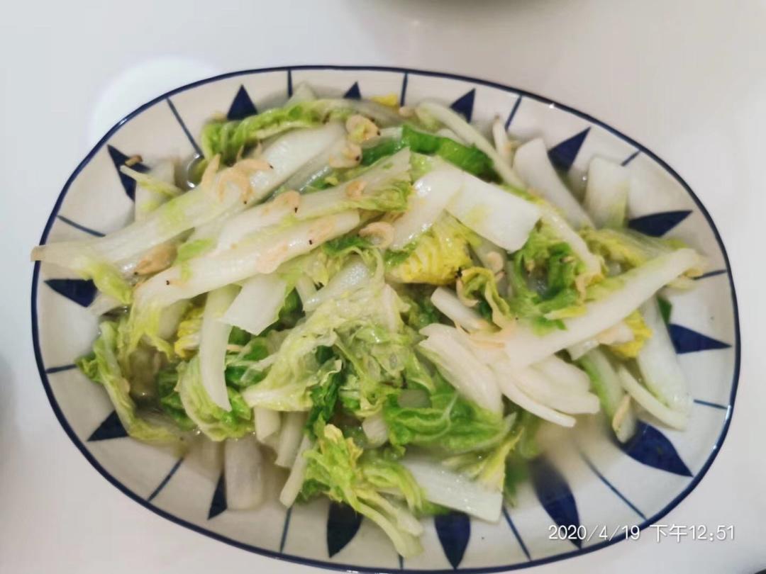 虾皮炒白菜，鲜的很啊