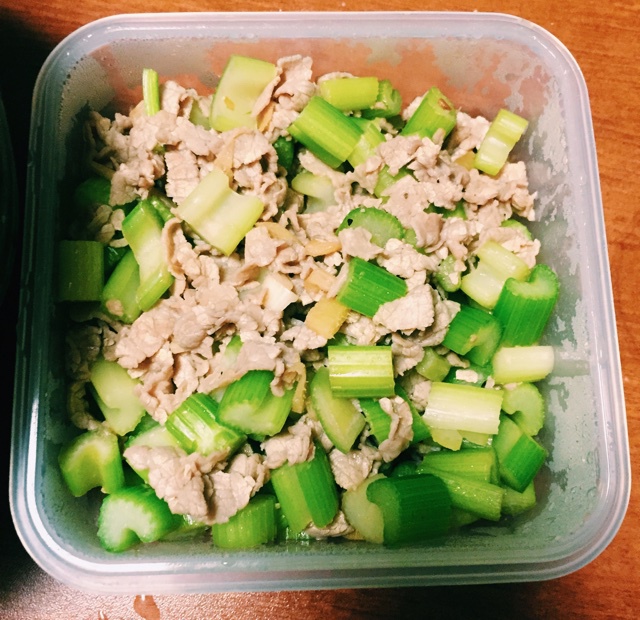 芹菜牛肉丝