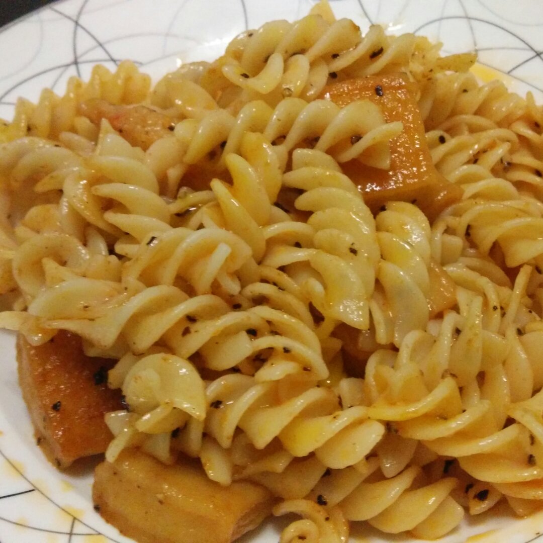 奶油培根意大利面