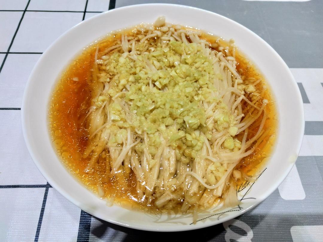 蒜蓉蒸金针菇