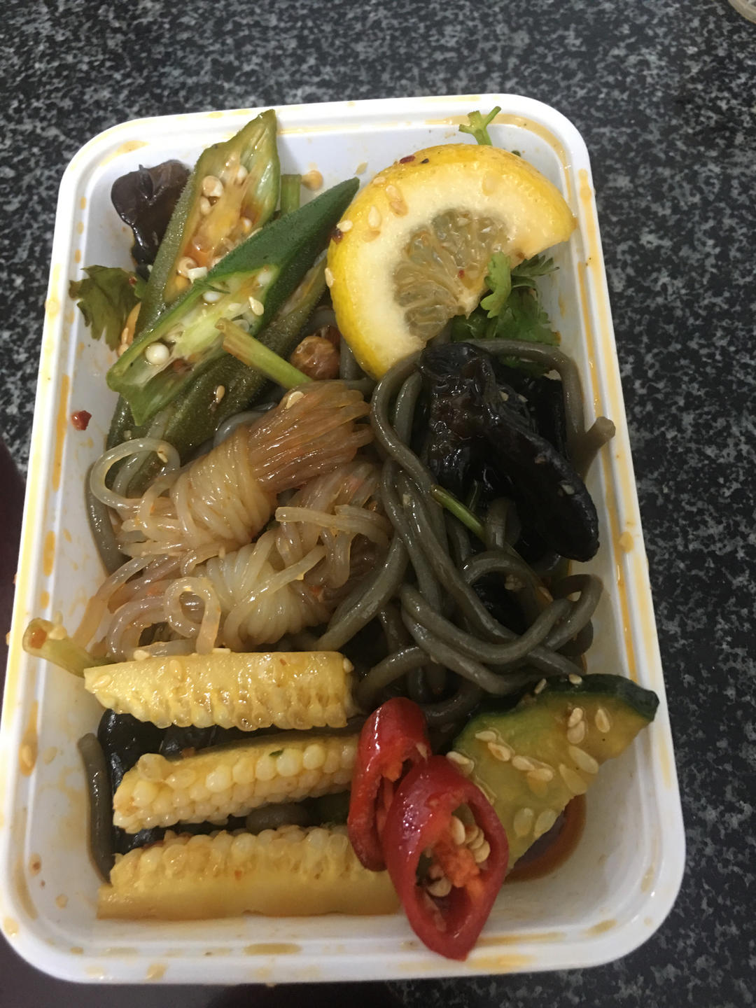 酸辣爽口❗️低脂巨好吃不怕胖的凉拌魔芋丝～