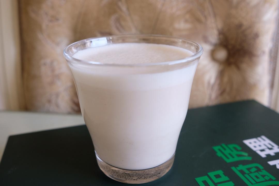 六个核桃奶的做法