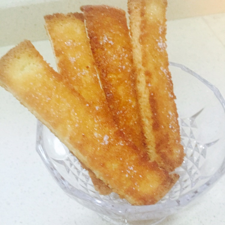 改良版。甜蜜蜜砂糖酥脆吐司条