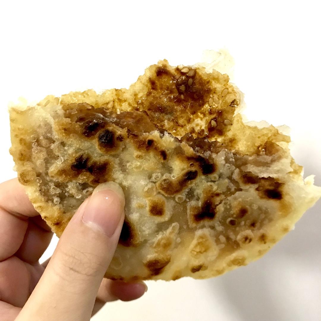 外酥里软香掉牙的麻酱红糖饼