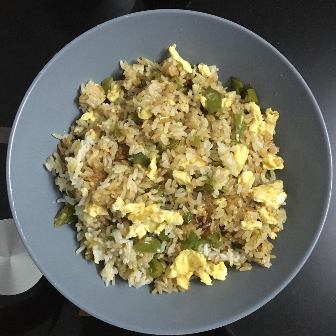 好吃到停不下来的酱油蛋炒饭