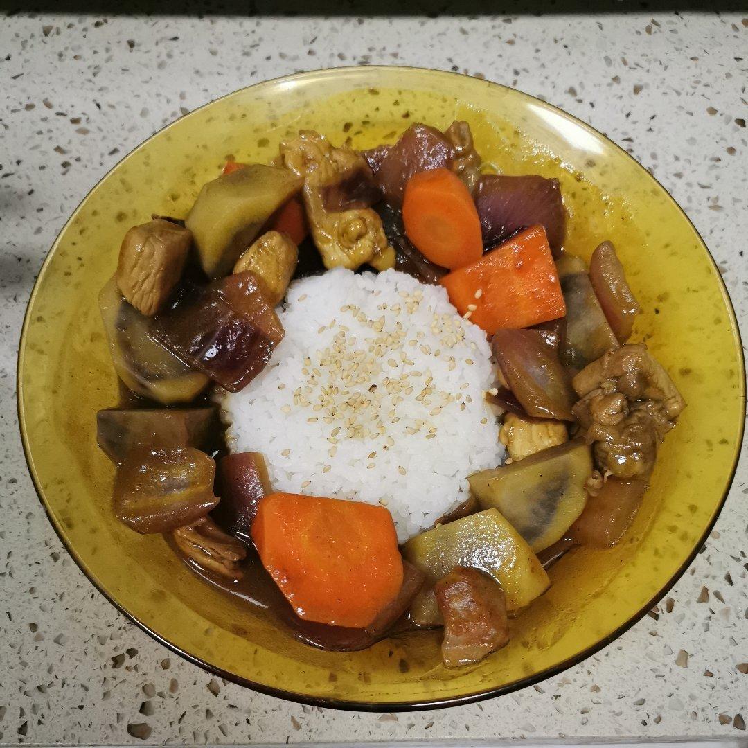 咖喱鸡肉饭