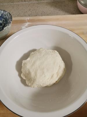 一做就成的超柔软起层椒盐饼的做法 步骤5