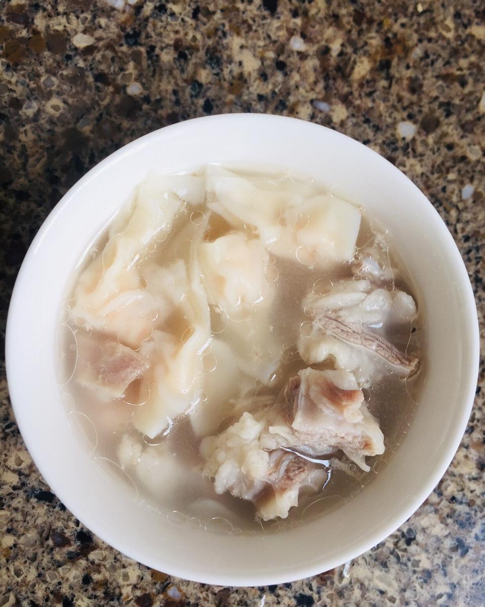 小金鱼馄饨