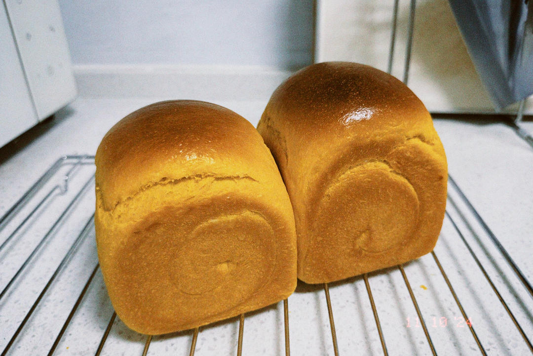 软绵香醇的南瓜吐司