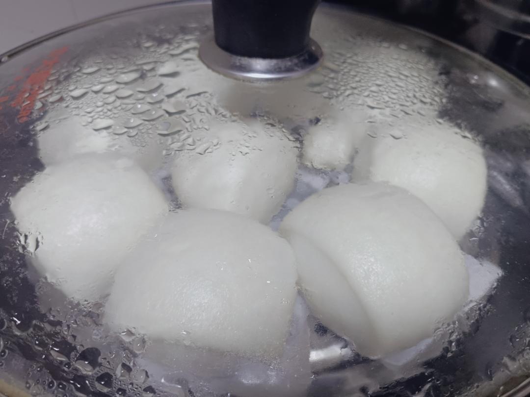 奶香炼乳小馒头