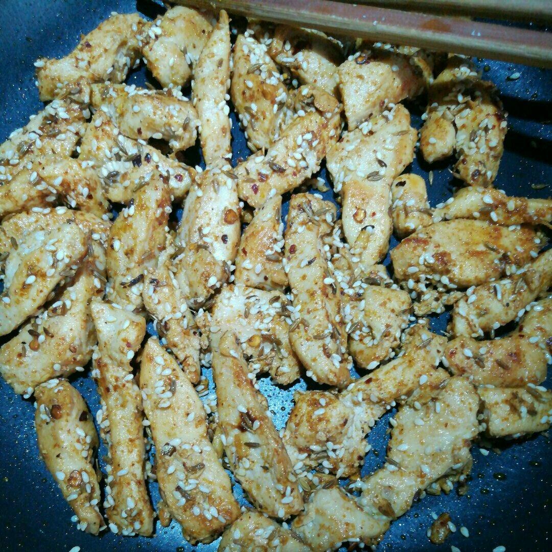 孜然鸡胸肉，低脂低卡好吃无压力。
