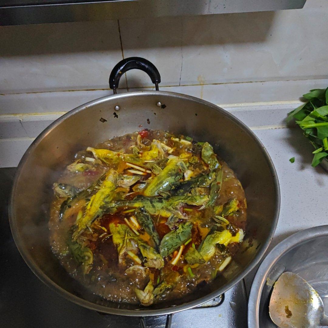 酸菜黄辣丁