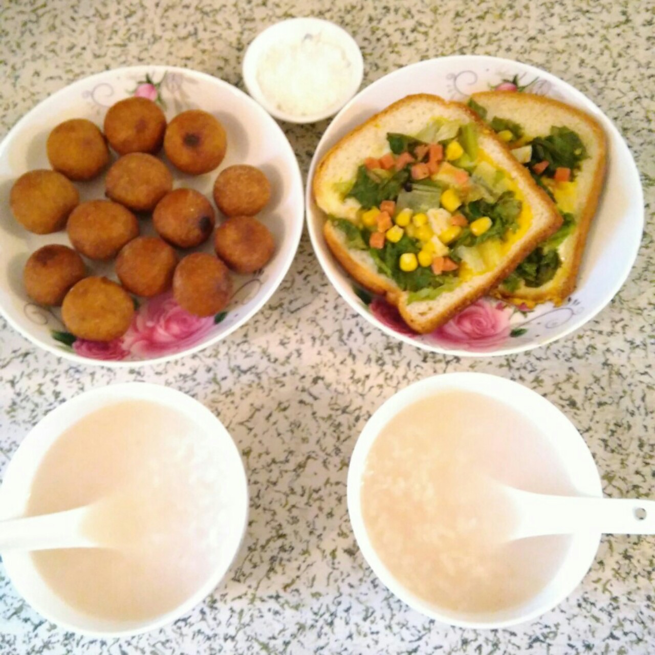 福小喵的早餐