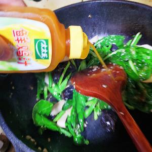 全素的鸡汁杏鲍菇炒芥兰的做法 步骤10