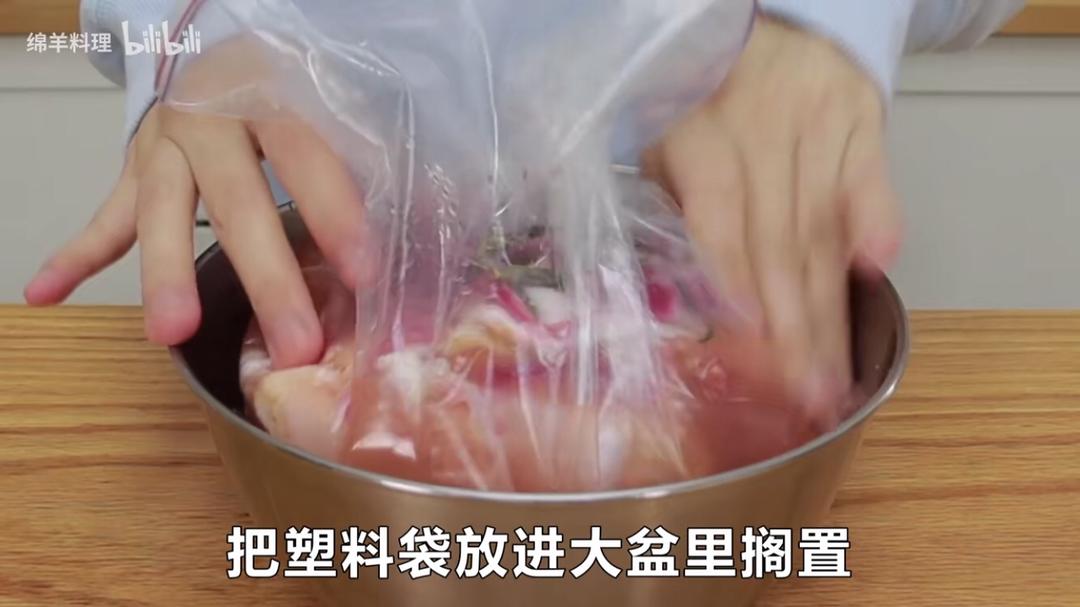 绵羊料理的史上最棒炸鸡的做法 步骤2