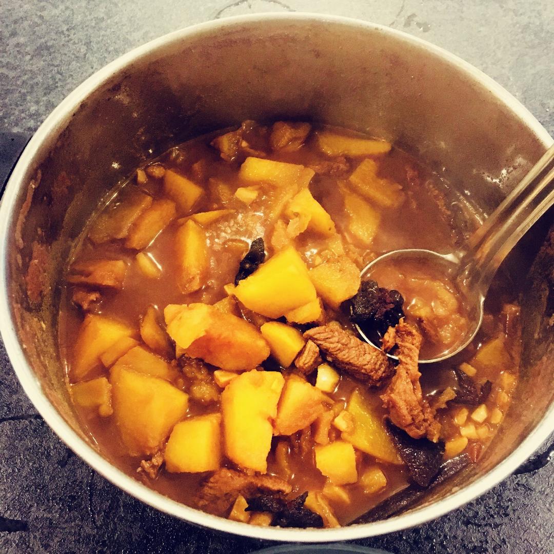 一个话唠包教包会的香浓红烩牛腩