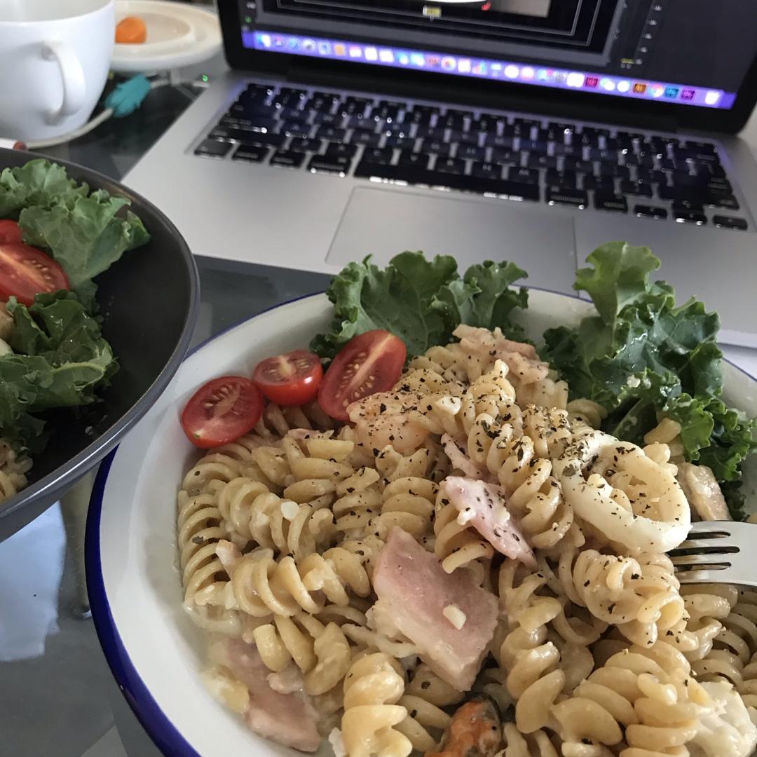 奶油蘑菇培根意面