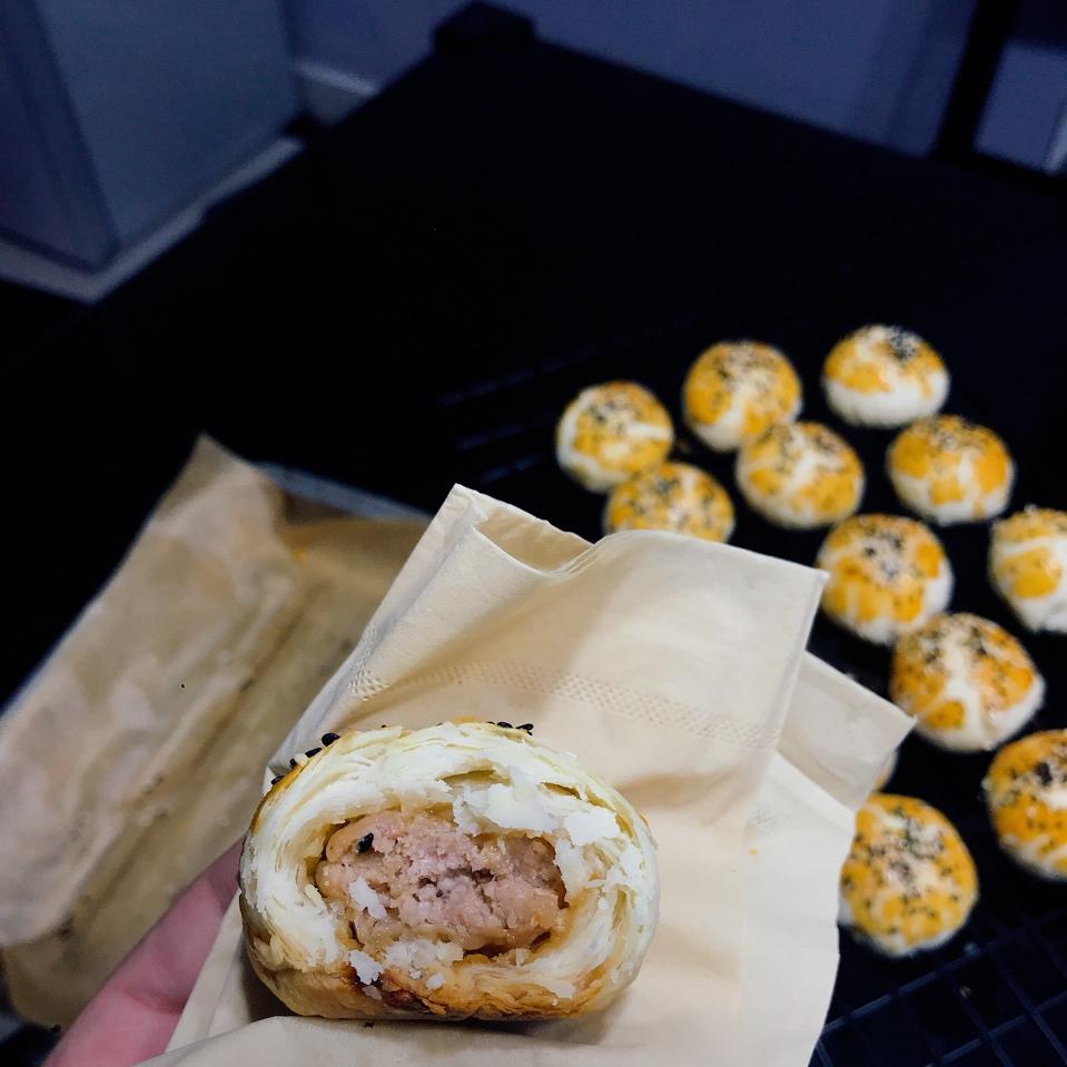 泳式鲜肉榨菜月饼