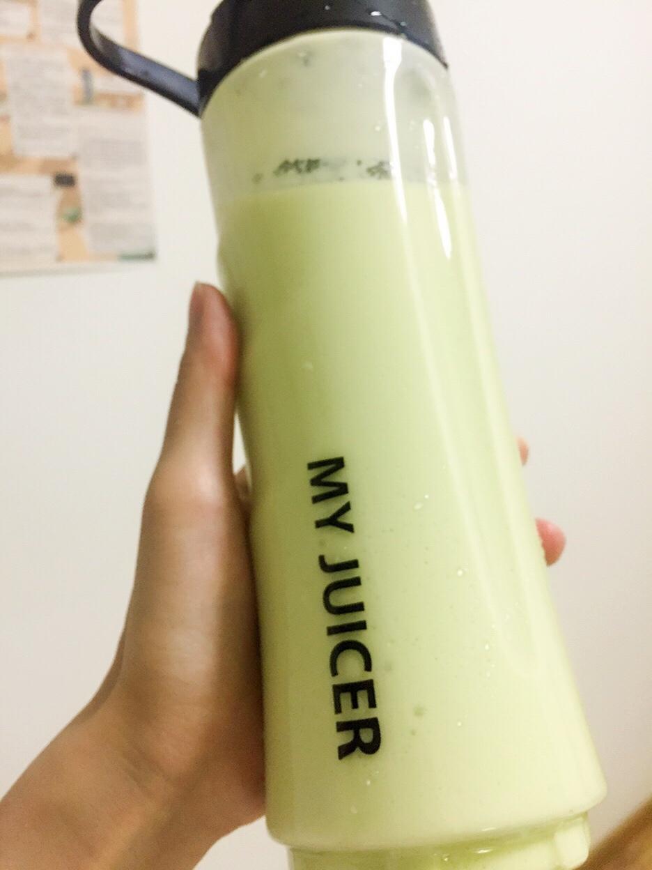 牛油果奶昔
