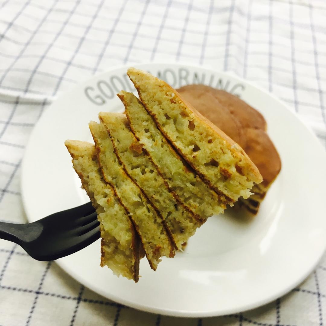 全麦香蕉奶香松饼（少油低糖）